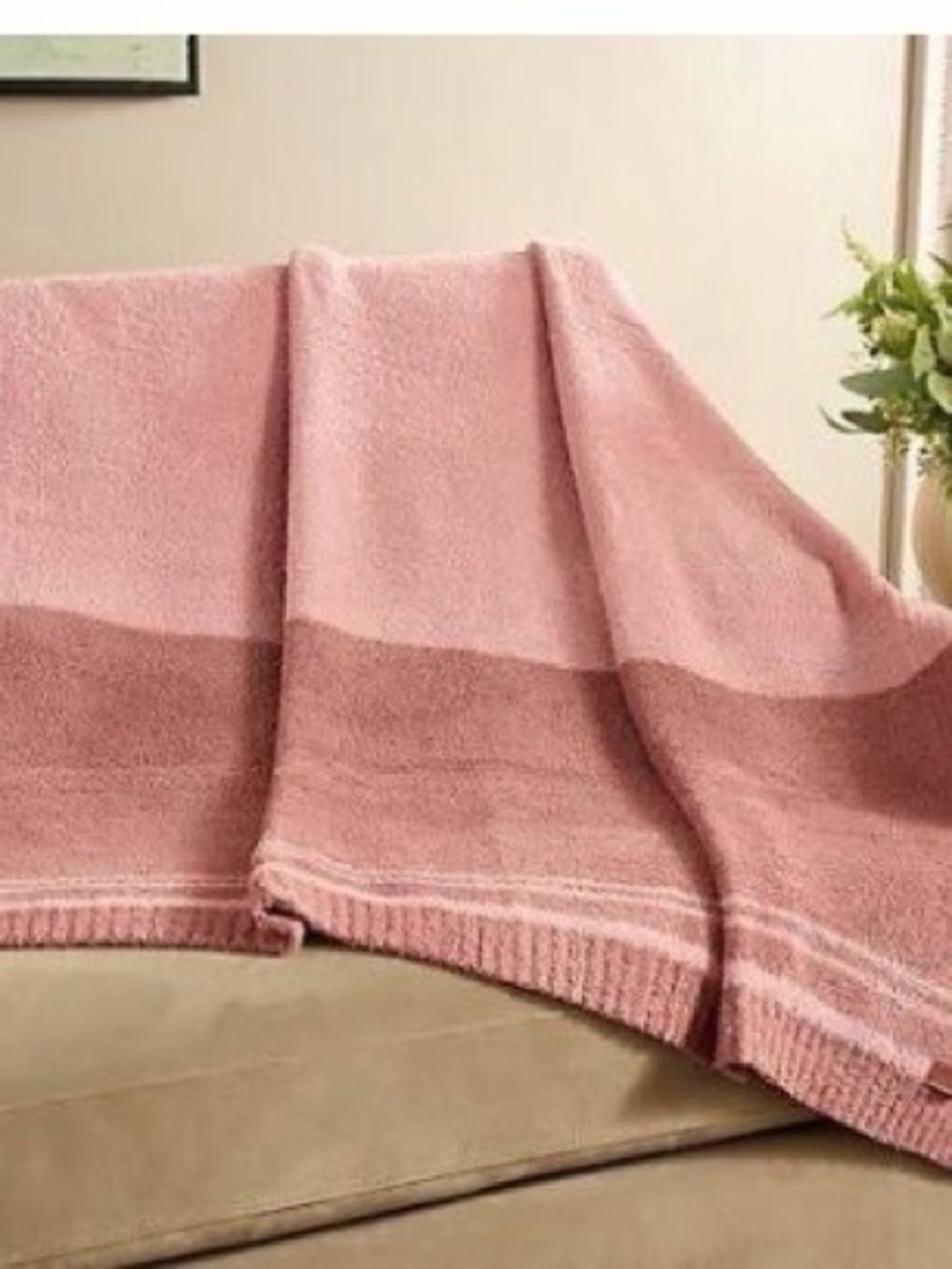 NWT Barefoot Dreams CozyChic Tri-color blanket in Faded Brick